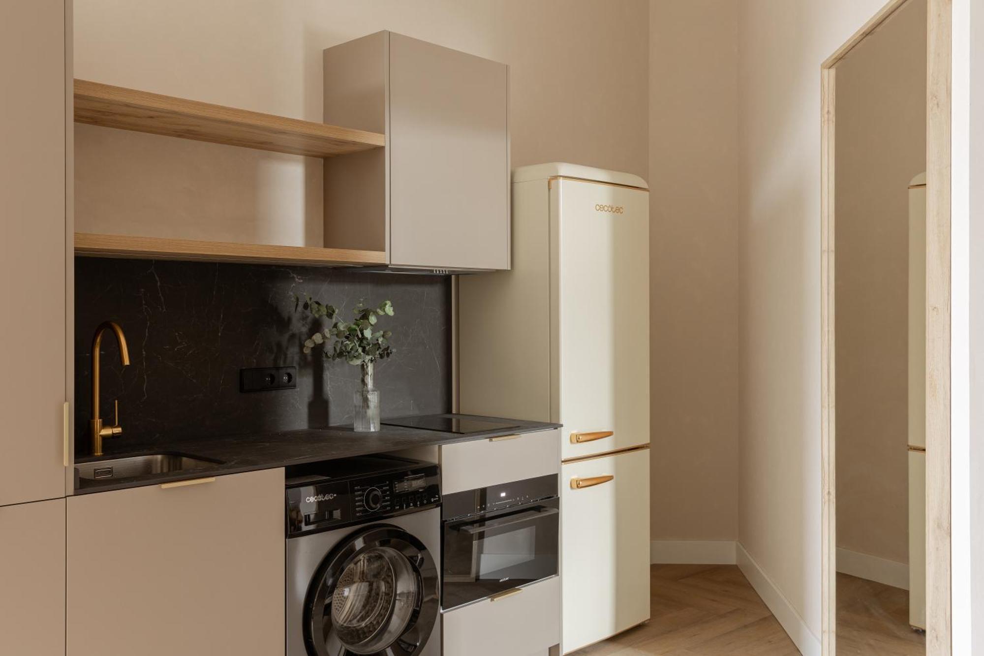 Mh Apartments Central Валенсия Экстерьер фото